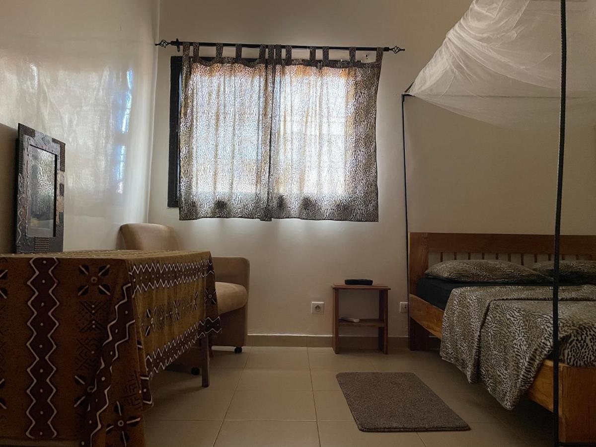 Chez Tâta Éléonore Maison d hôtes Bed and Breakfast Ziguinchor Exterior foto