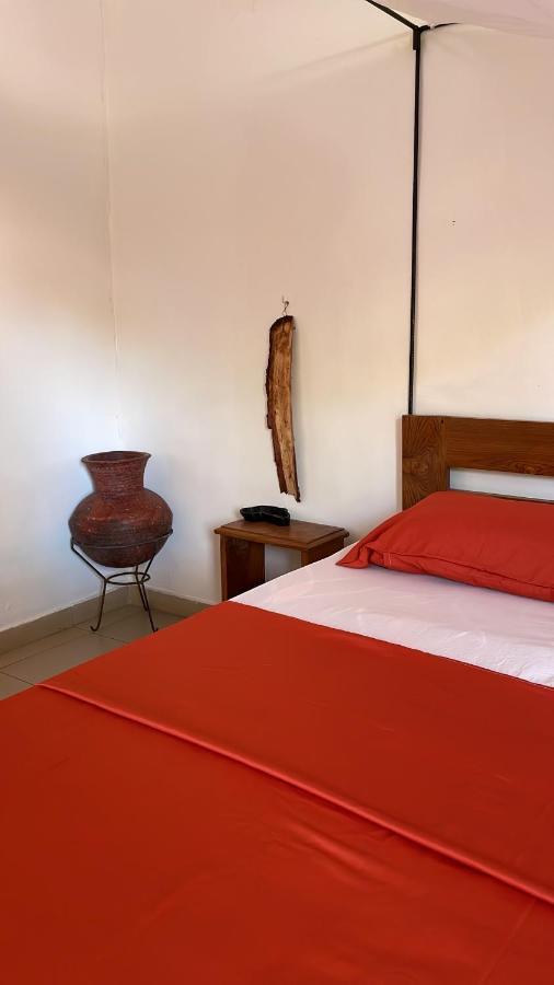 Chez Tâta Éléonore Maison d hôtes Bed and Breakfast Ziguinchor Exterior foto